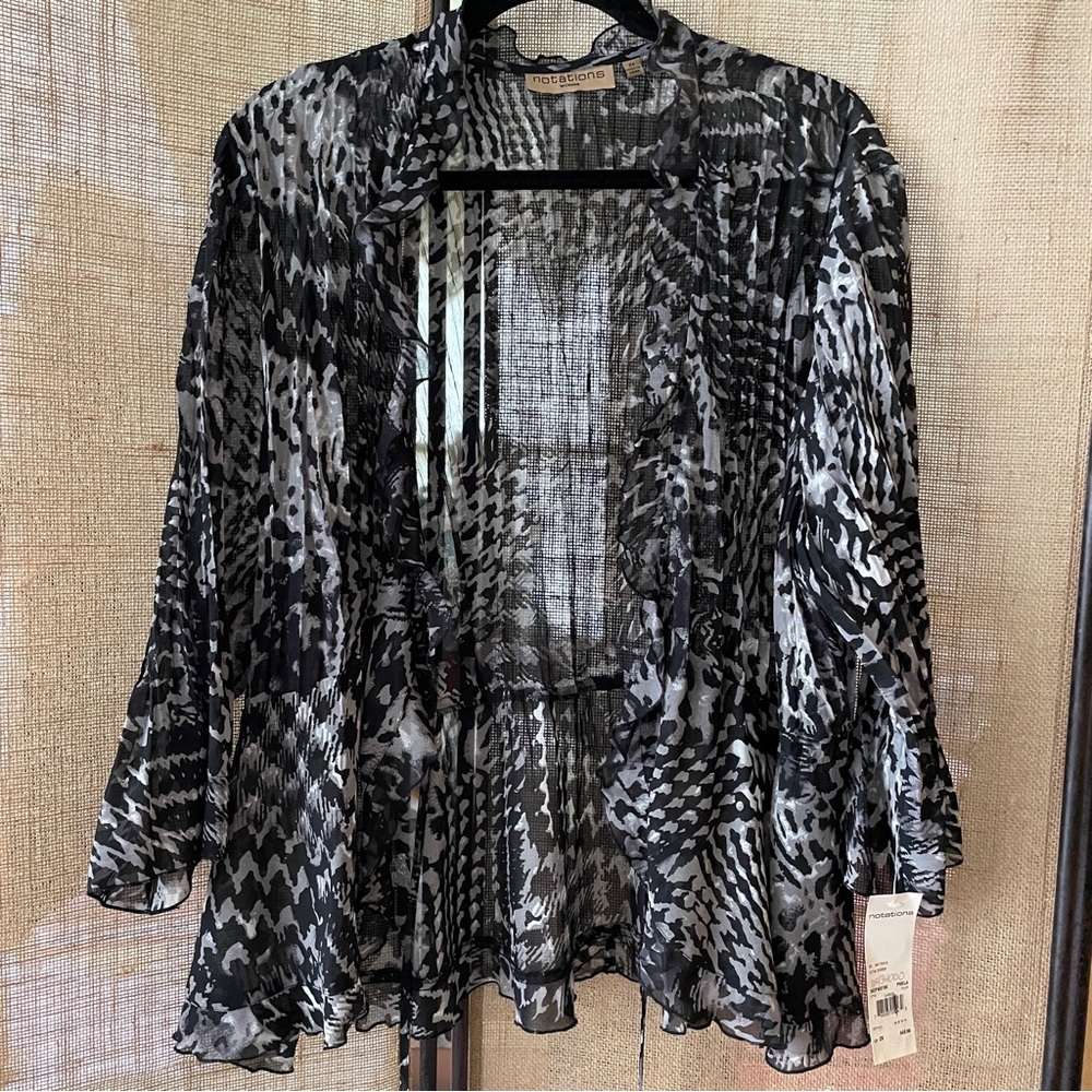 NWT❗️Notations | blouse